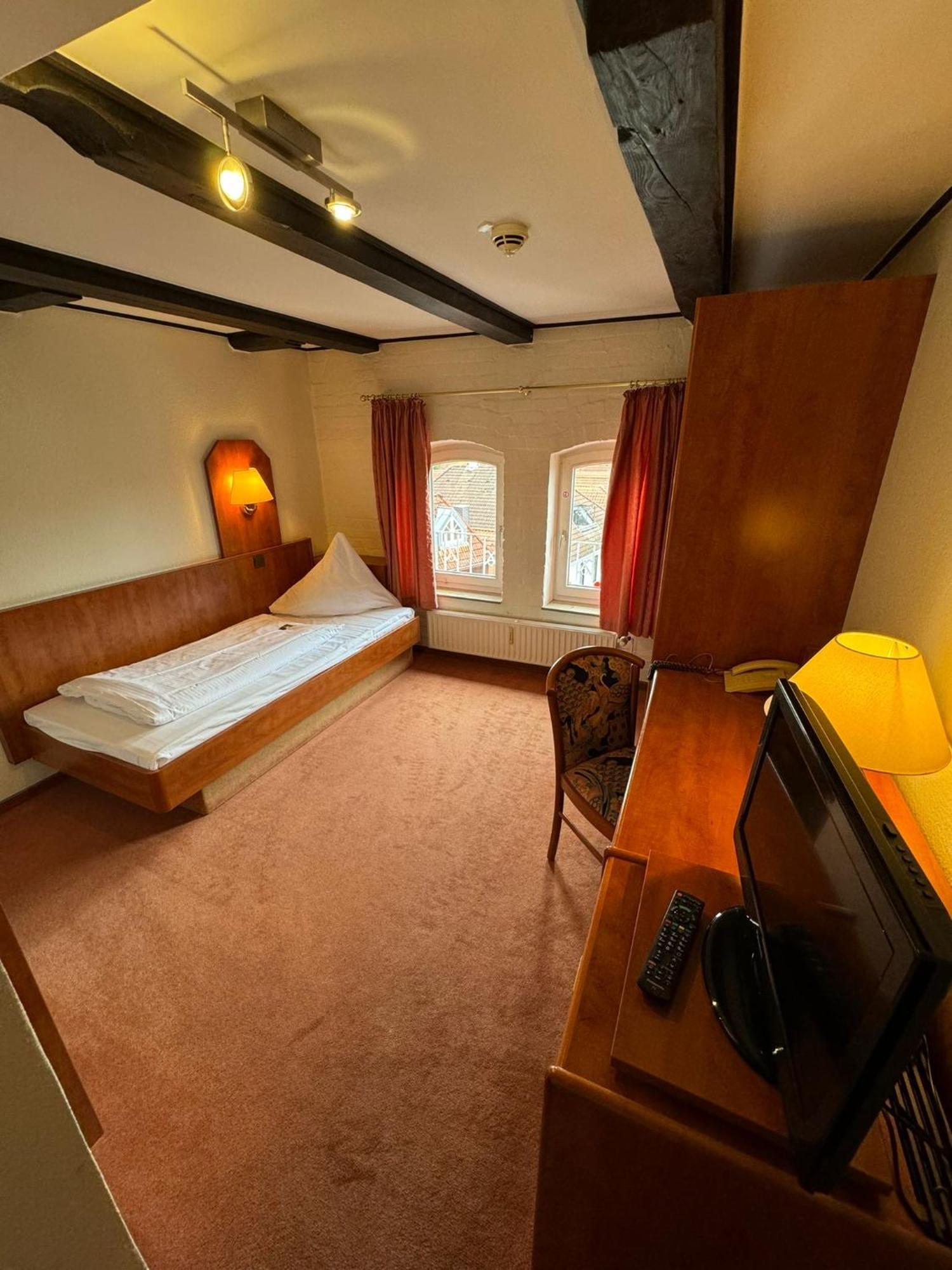 Zur Muehle - Hotel Am Fleth Buxtehude Bagian luar foto