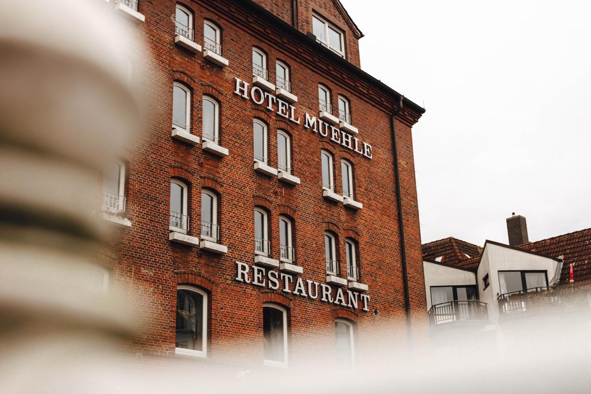 Zur Muehle - Hotel Am Fleth Buxtehude Bagian luar foto