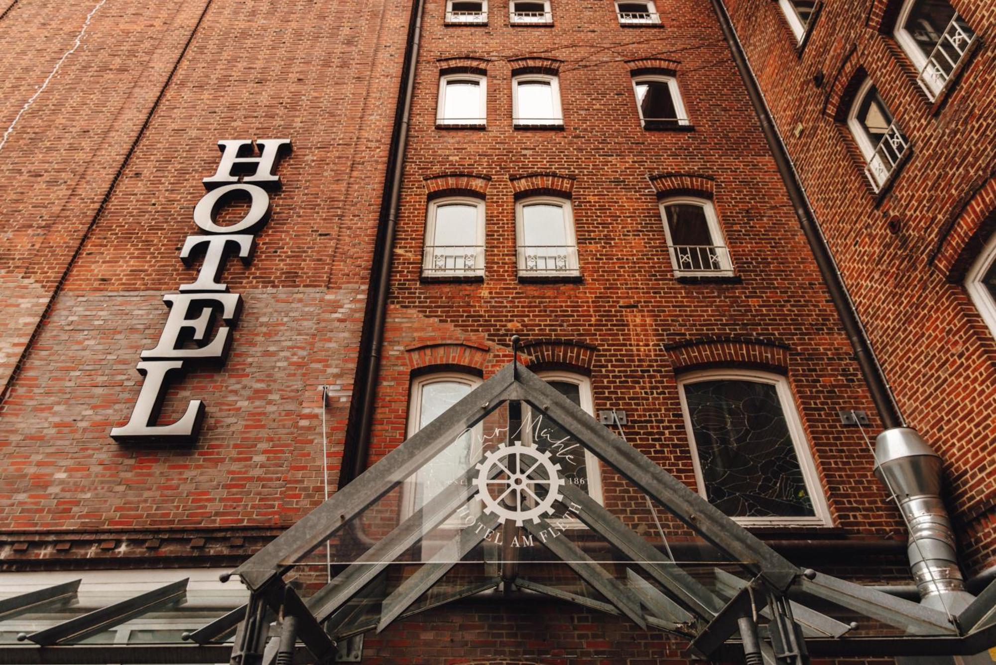 Zur Muehle - Hotel Am Fleth Buxtehude Bagian luar foto